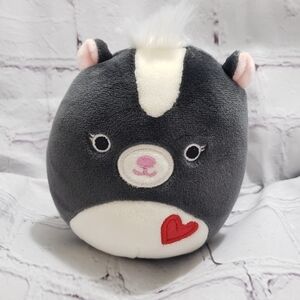 Squishmallows Selma Skunk Plush 5" Stuffed Valentine Year 2021 Embroidered